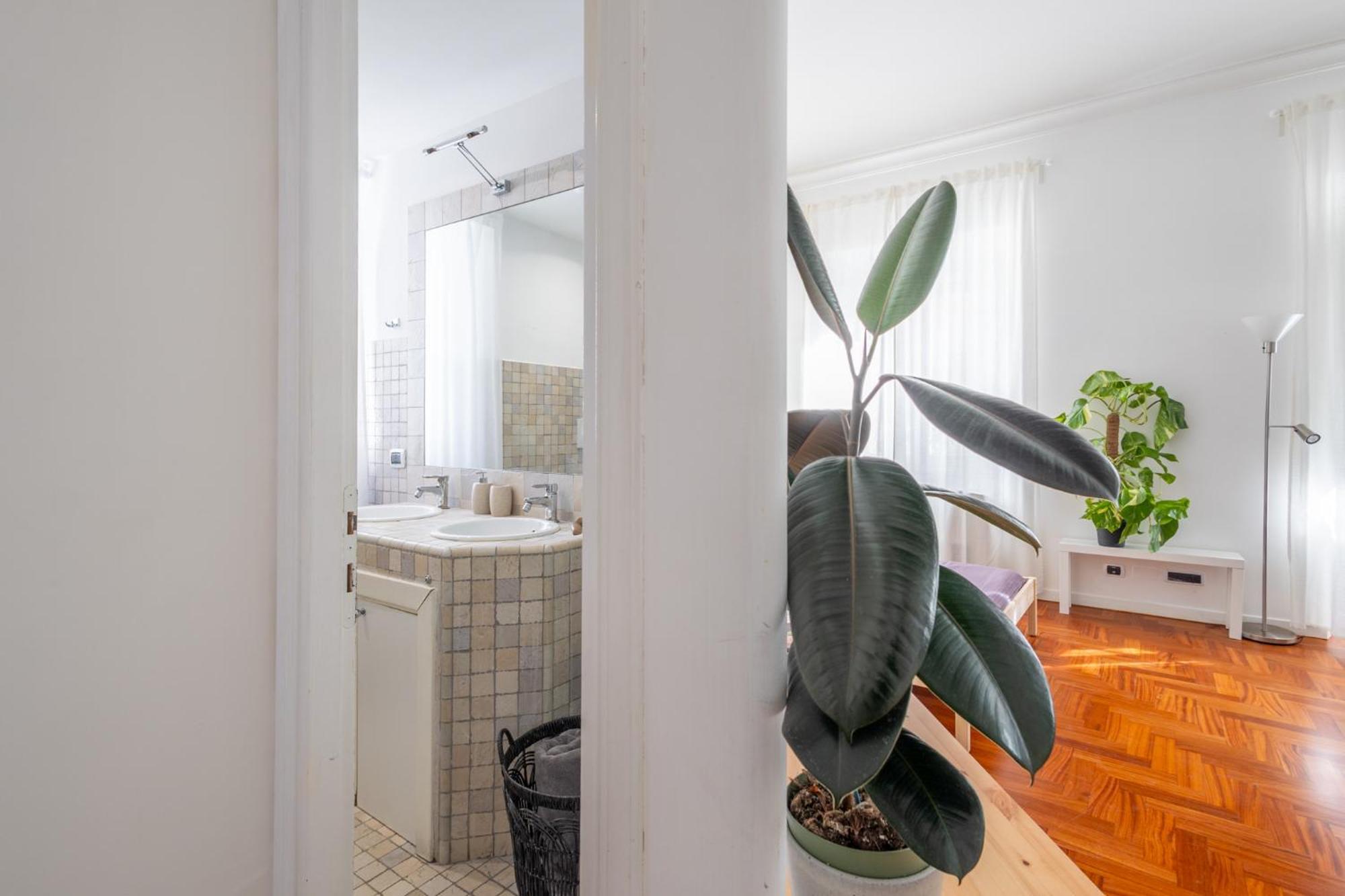 Your Elegant Loft At Termini Station Рим Екстериор снимка